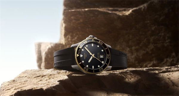 天梭手表表壳有划痕处理方法集锦(图) 天梭手表表壳有划痕处理方法集锦(图)