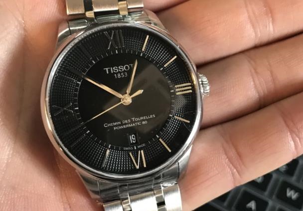 掌握关键技巧,轻松修复:天梭手表表耳脱落深度解决方案(图) 掌握关键技巧,轻松修复:天梭手表表耳脱落深度解决方案(图)