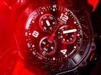 天梭手表磕碰修复指南：优雅腕表重焕光彩的秘密