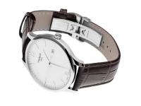 天梭手表上发条问题：如何确保你的时间伴侣始终精准无误？