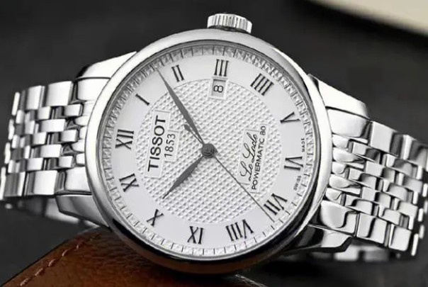 天梭手表焕新指南:简易换带步骤揭秘(图) 天梭手表焕新指南:简易换带步骤揭秘(图)