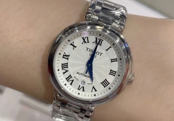 天梭手表划痕修复秘籍：打造如新外观（图）